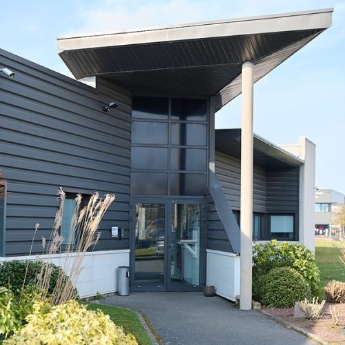 Photographie de la devanture des locaux de Gexco Nord-Ouest à Rouen. 301 Rue Clément Ader, 27000 Evreux